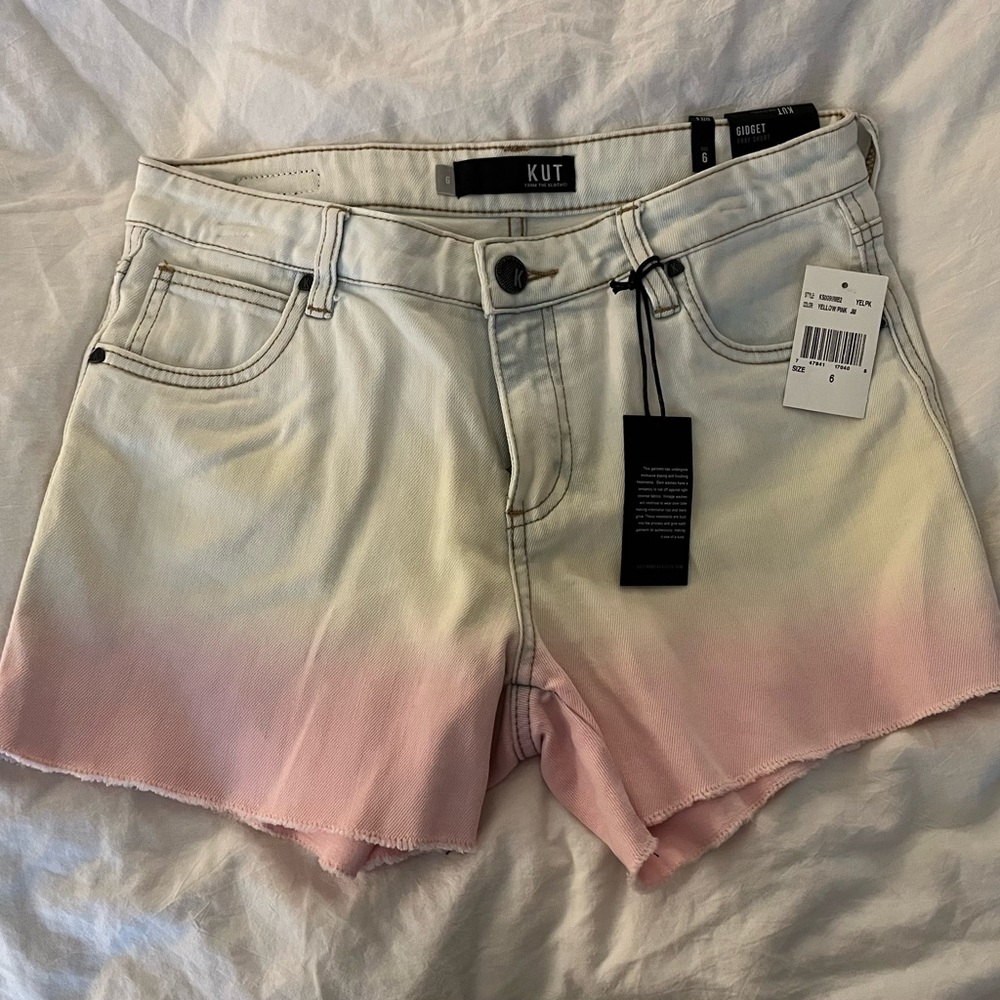 NWT KUT from the Kloth ombré Gidget Fray shorts pastel pink & bleached denim